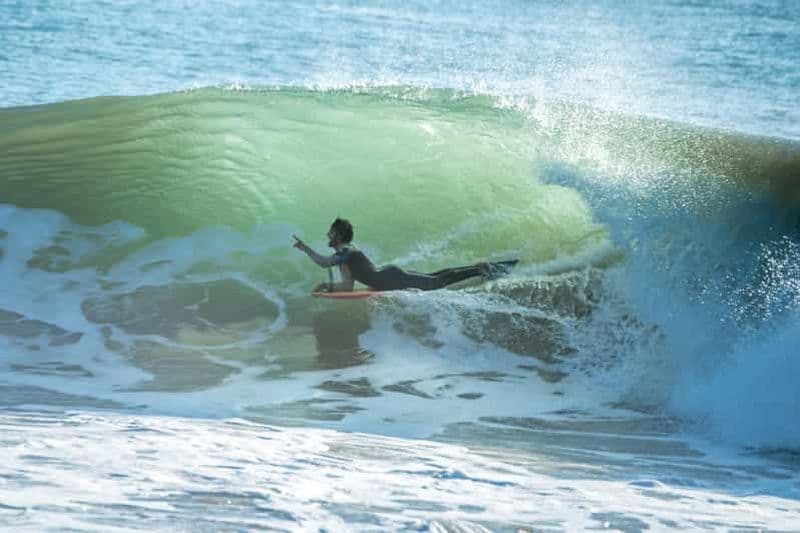 Camp de surf de 5 jours avec leçons et excursions