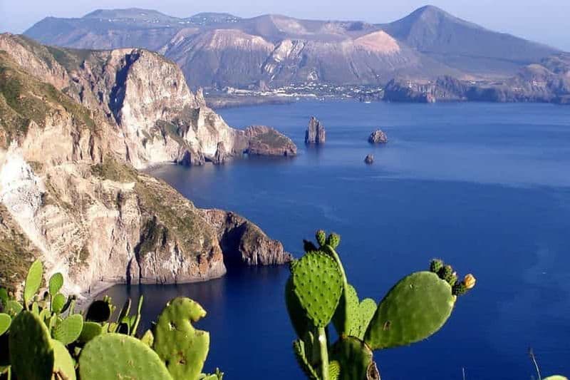 Billet Lipari : tour en bateau de l'île de Vulcano avec arrêt au débarquement