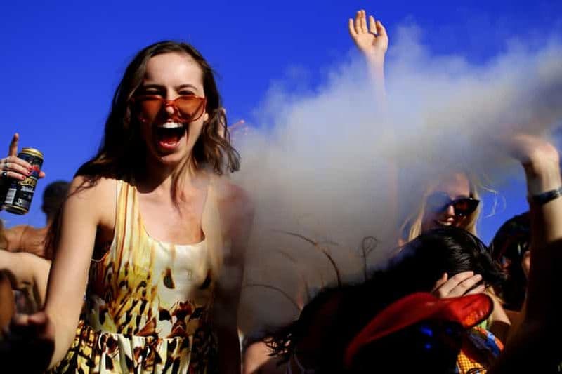 Billet Soirée en bateau au coucher du soleil à Ibiza avec 3 heures d'open bar + 3 entrées en boîte de nuit