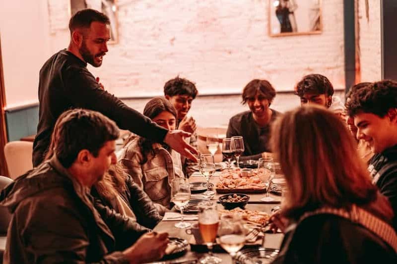 Billet Barcelone : visite guidée « Tapas et histoire » dans le quartier gothique