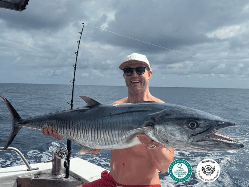 Billet Cairns : excursion de pêche sur la Grande Barrière de Corail avec déjeuner