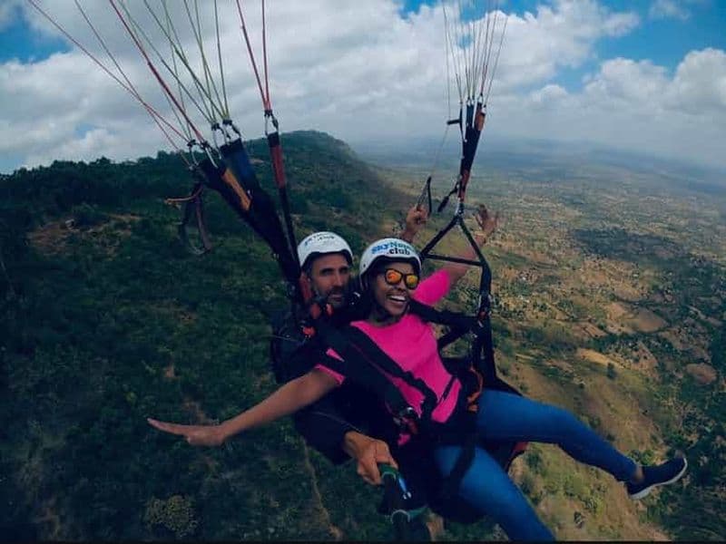 Nairobi : expérience de parapente en tandem avec transferts