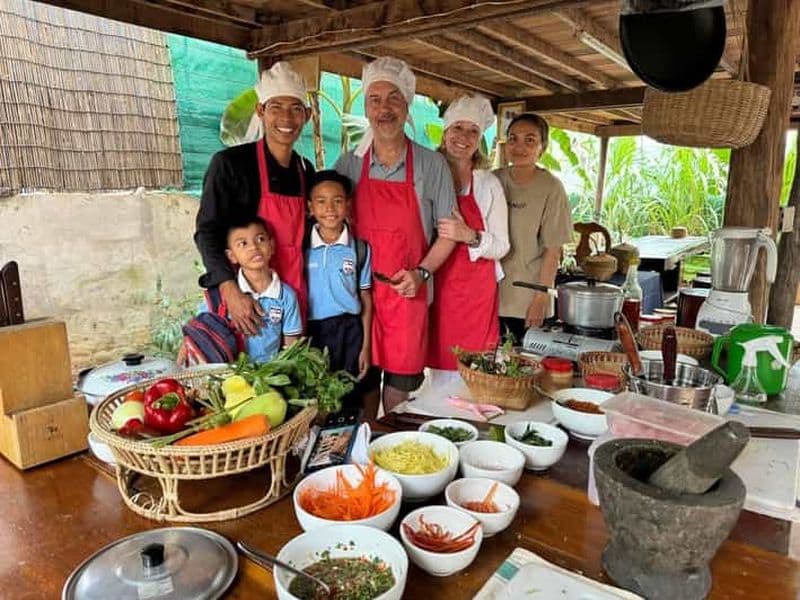 Battambang : cours de cuisine et visite du marché