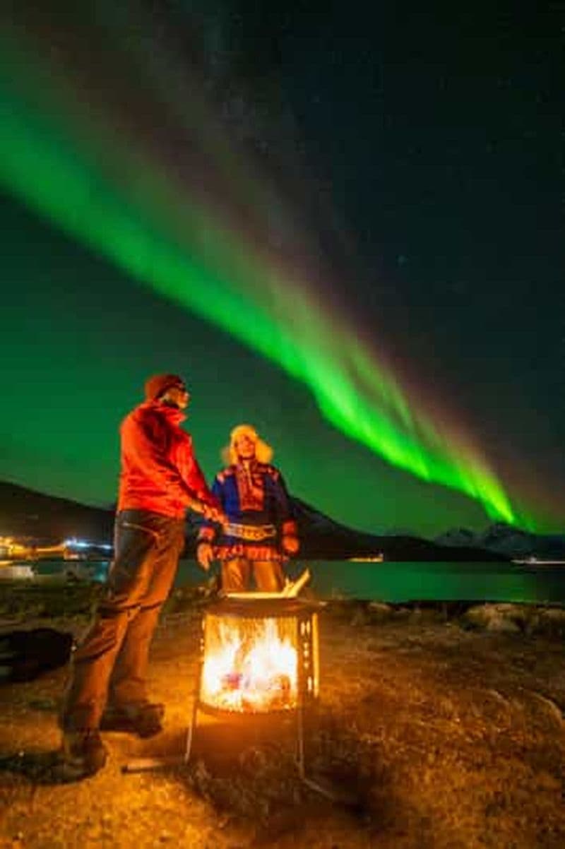 Billet Tromsø : excursion aux aurores boréales avec des guides samis et locaux