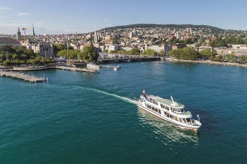 Zurich : visite citadine avec croisière sur le lac et musée de la FIFA en option