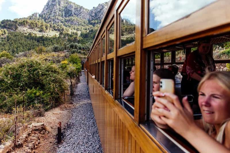 Billet Depuis Palma : visite guidée de la Serra Tramuntana et du monastère de Lluc