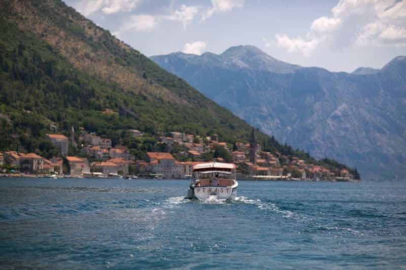 Billet Perast Kotor Bay : tour en bateau jusqu'à Notre-Dame des Rochers et retour