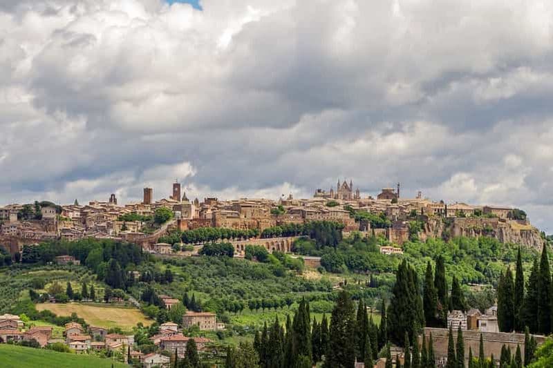 Billet Orvieto : City card avec neuf points d'intérêt locaux
