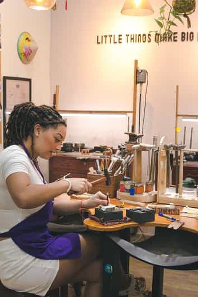 Hô-Chi-Minh-Ville : Atelier de création de vos propres bijoux en argent