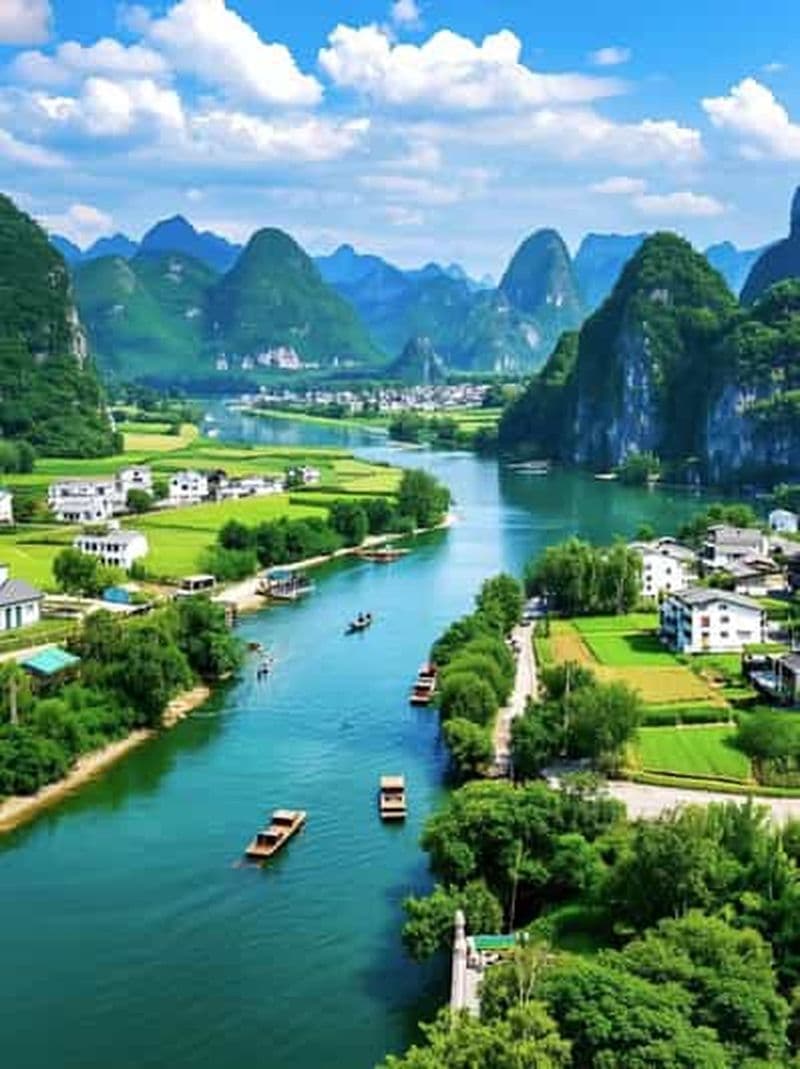Guilin Yangshuo : Journée complète avec la Grotte d'Argent et le rafting en bambou