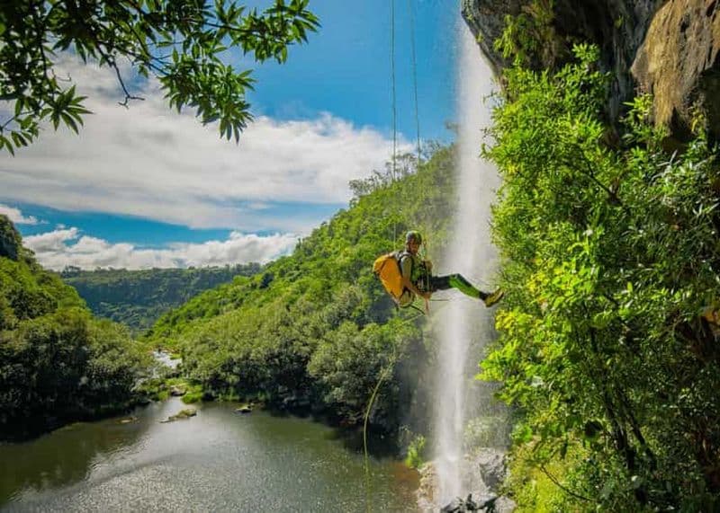 Maurice : aventure de canyoning aux chutes de Tamarind