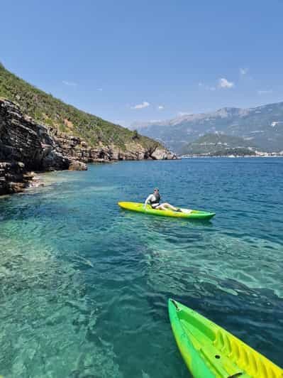 Excursion en SUP-board/kayak dans les grottes de l'île de Sveti Nikola