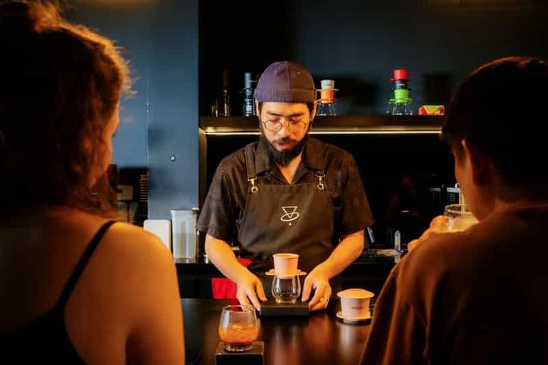 Billet Du café aux œufs aux cafés de rue : visite à pied de Hanoï