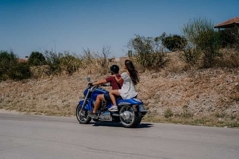 Billet Veliko Tarnovo : circuit à moto Suzuki Boulevard M109R