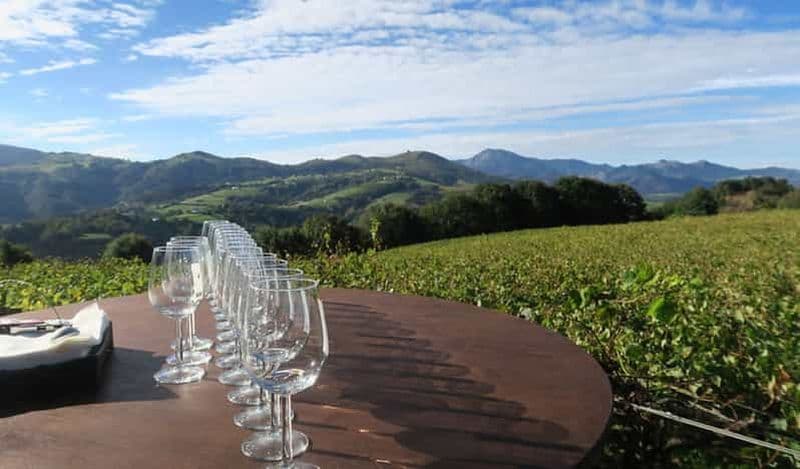 Billet Au départ de Bilbao : Visite privée de Saint-Sébastien, du Pintxo et du vin