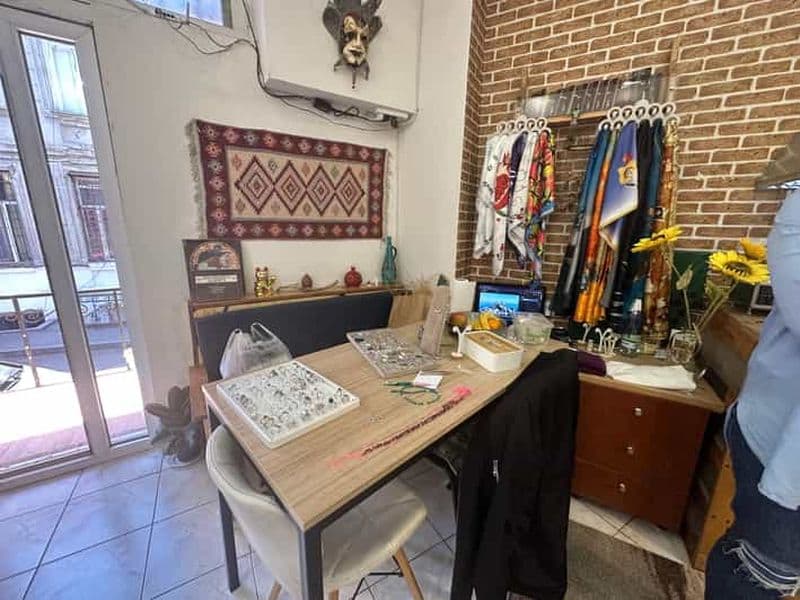 Tbilissi : Créez vos bijoux en émail géorgien