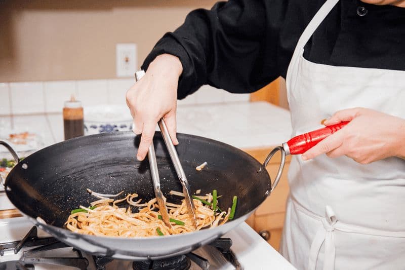 Atlanta : cours de cuisine Pad Thai dans une brasserie locale