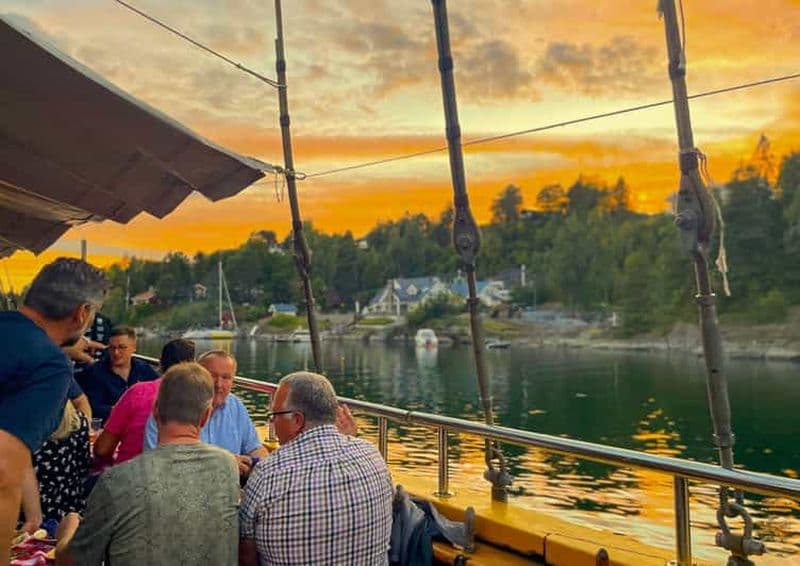 Billet Oslo : dîner-croisière dans le fjord d'Oslo