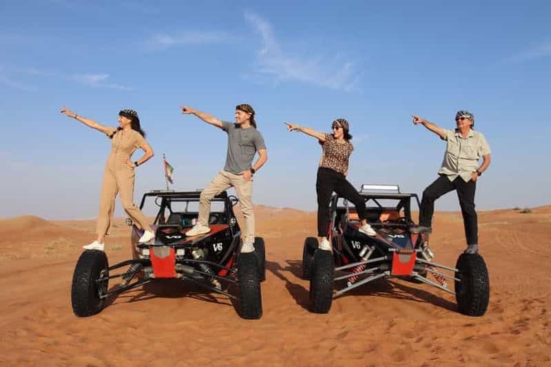 Billet Dubaï : visite privative en buggy dans les dunes rouges et sandboarding