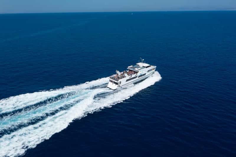 Billet Rhodes : excursion en hors-bord vers la ville de Symi et le monastère de Panormitis