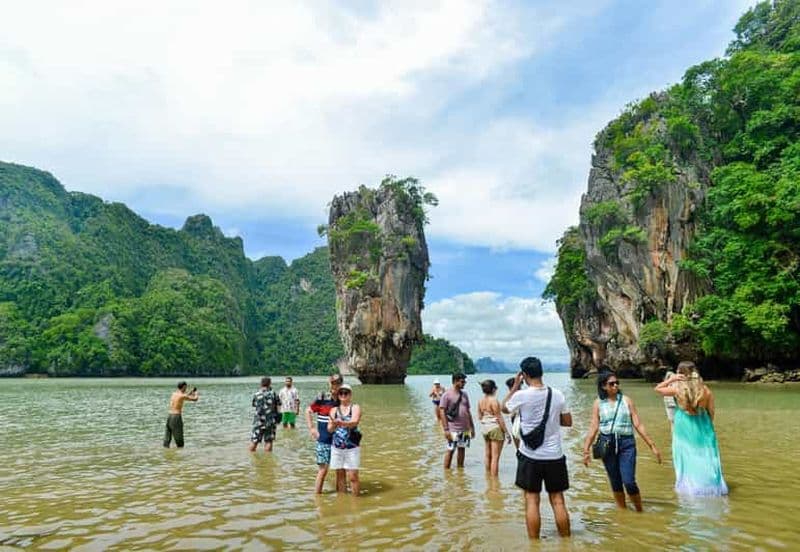 Billet Au départ de Phuket : James Bond et visite de la baie de Phang Nga en bateau à rames