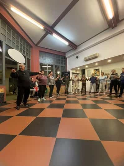 Le Pirée : cours de danse traditionnelle grecque pour danser comme un Grec