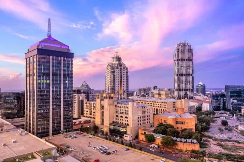 Visite privée à Johannesburg : vin, panoramas et luxe