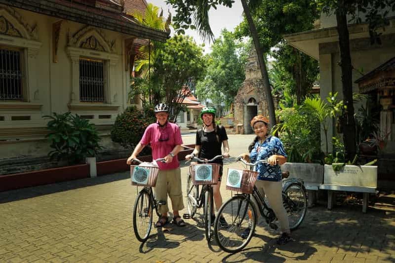 Chiang Mai : visite d'une demi-journée de la vieille ville à vélo