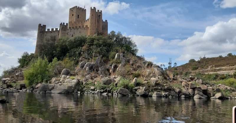 Billet Tomar et le château d'Almourol : sur les traces des Templiers