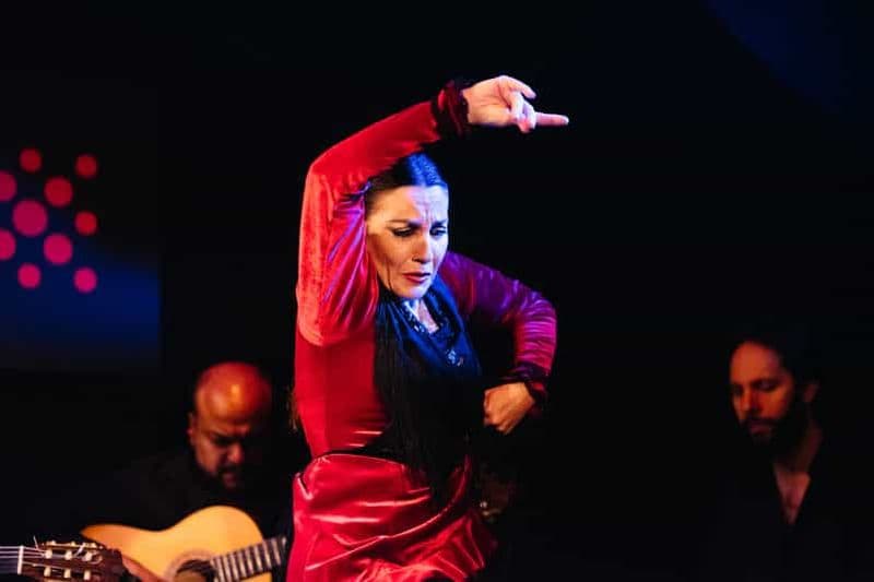 Billet Séville : Visite pied à Tapas avec spectacle traditionnel de Flamenco