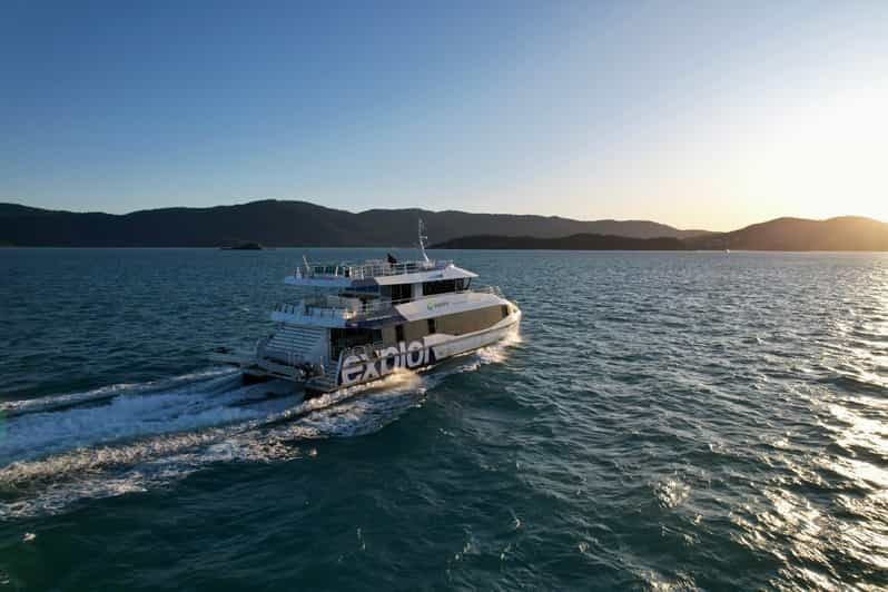 Hamilton Island : dîner-croisière au coucher du soleil dans les Whitsundays