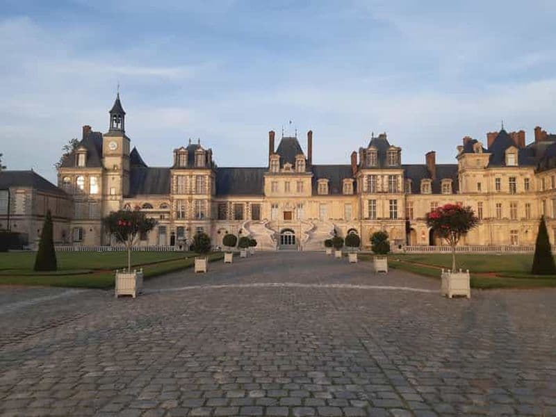Billet Au départ de Paris : Château de Fontaine bleau & Vaux-le-Vicomte