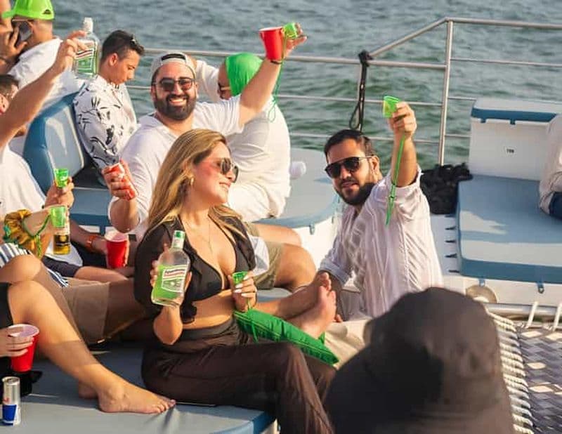 Billet Carthagène : Catamaran Flamante avec Open Bar inclus
