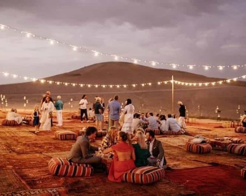 Billet Dîner à Agafay Desert In Berber Camp avec coucher de soleil et spectacle