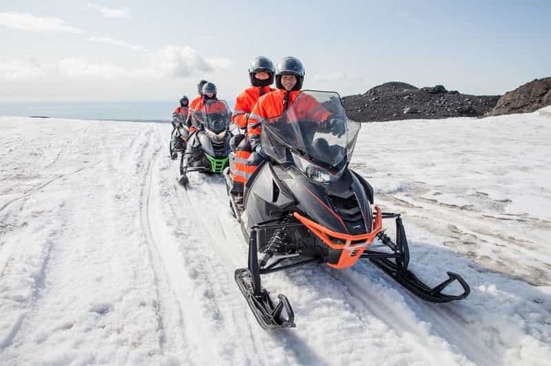 Billet Vik : Aventure en motoneige sur le Mýrdalsjökull