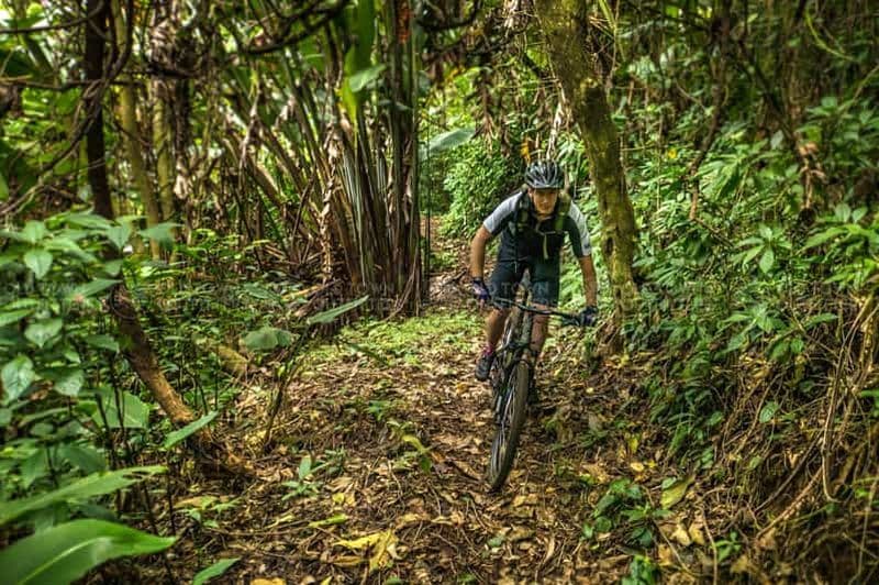 Billet Depuis Antigua : Aventure en VTT sur le lac Atitlán