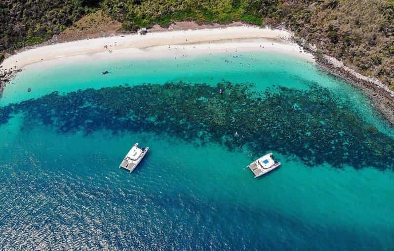 Pattaya : excursion d'une journée dans les 3 îles en catamaran avec déjeuner buffet