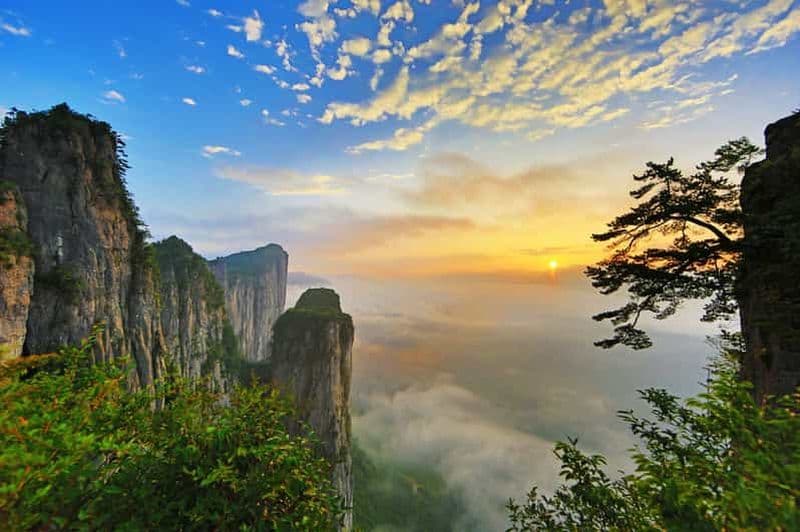 Excursion privée de 4 jours à Zhangjiajie avec le Grand Canyon d'Enshi