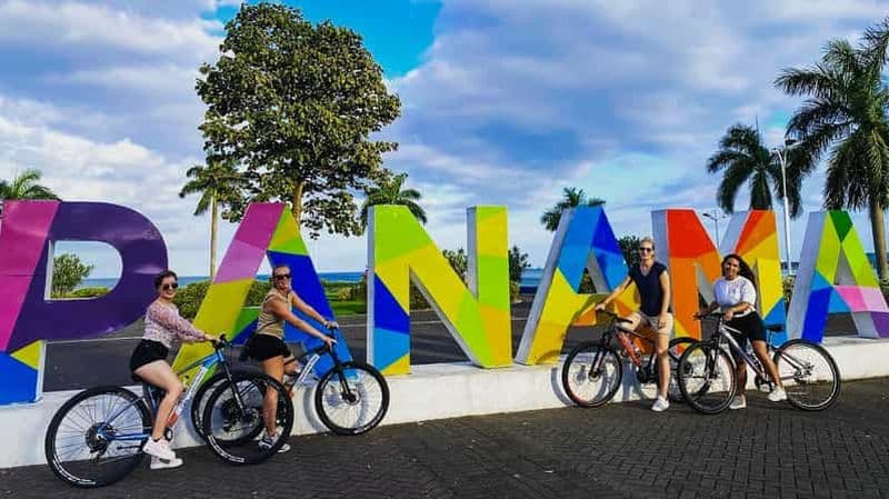 Billet Panama : Circuit cycliste à Casco Viejo et Cinta Costera