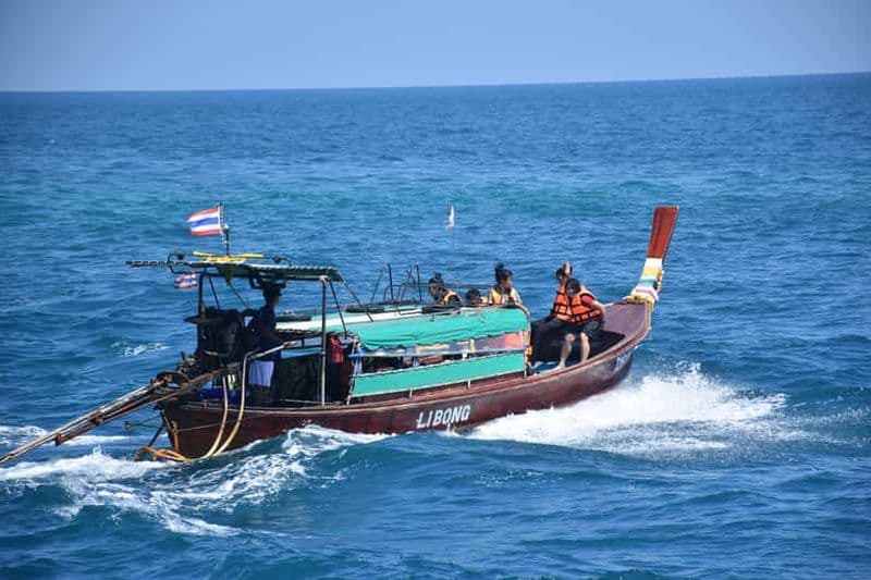 Billet Koh Lanta : excursion en bateau à longue queue vers 4 îles et la grotte d'émeraude