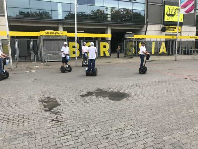 Visite en Segway du stade de football de Dortmund