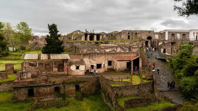 Billet VISITE GUIDÉE DES RUINES DE POMPÉI ET DU CENTRE HISTORIQUE DE NAPLES