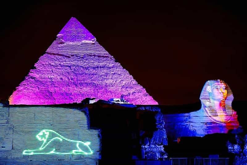 Billet Le Caire : Spectacle son et lumière avec dîner et vue sur les pyramides
