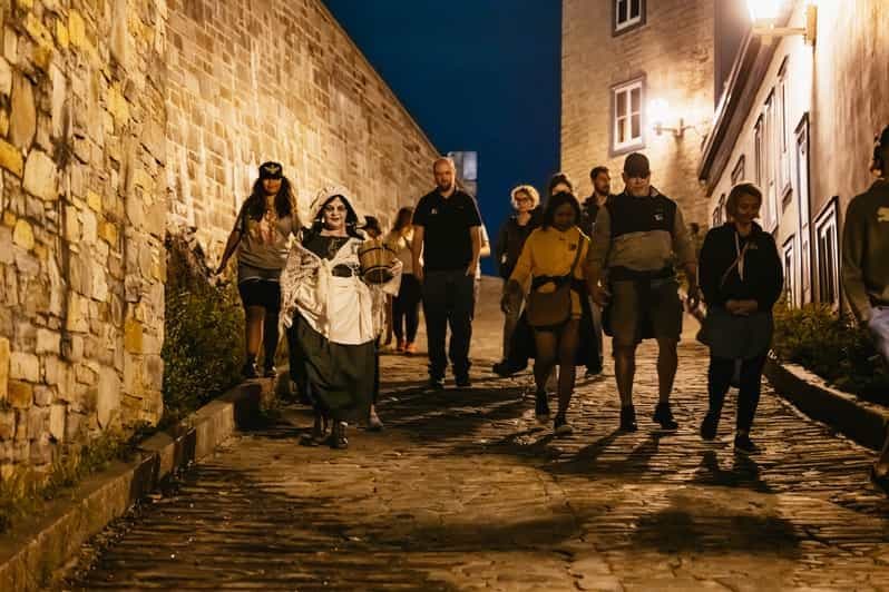 Théâtre de rue interactif de Québec : "Crimes en Nouvelle-France".