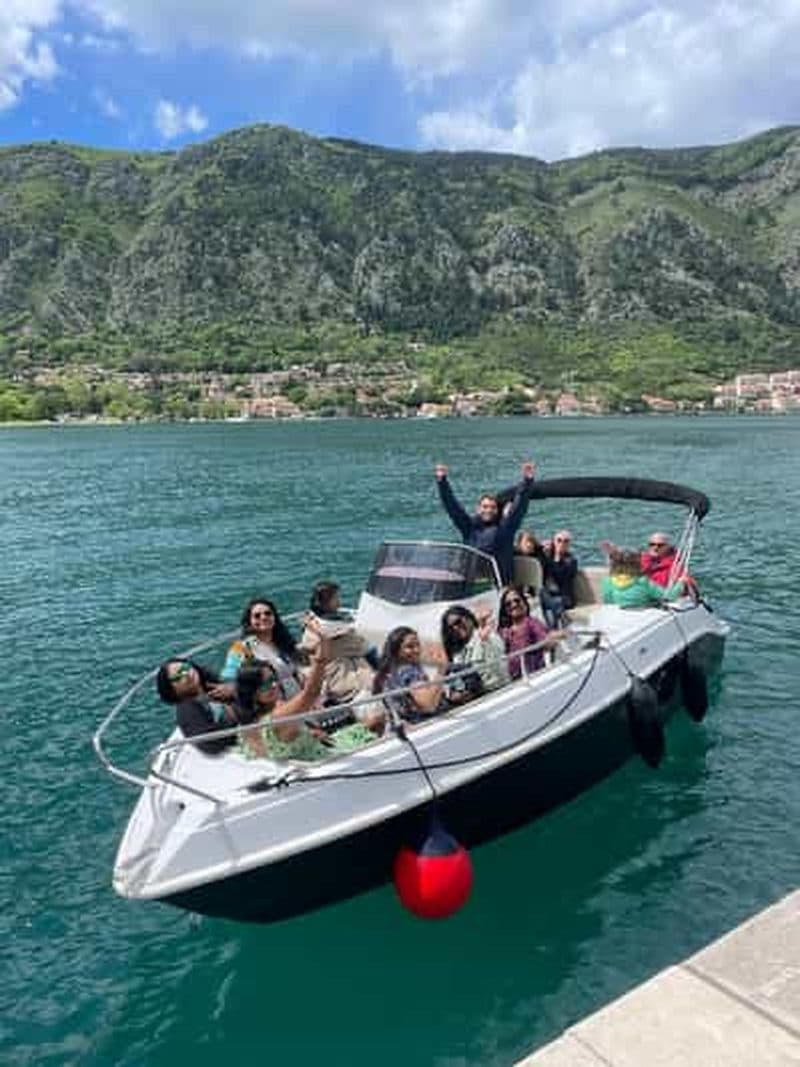 Billet Grotte bleue de la Dame des rochers et tour en bateau rapide de Mamula Kotor