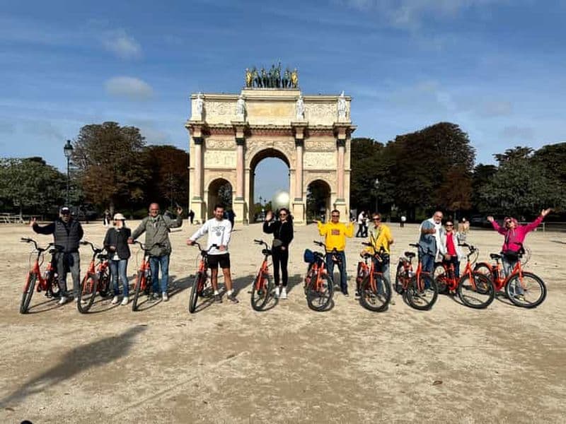 Billet Architecture parisienne : Visite guidée à vélo avec un guide régional
