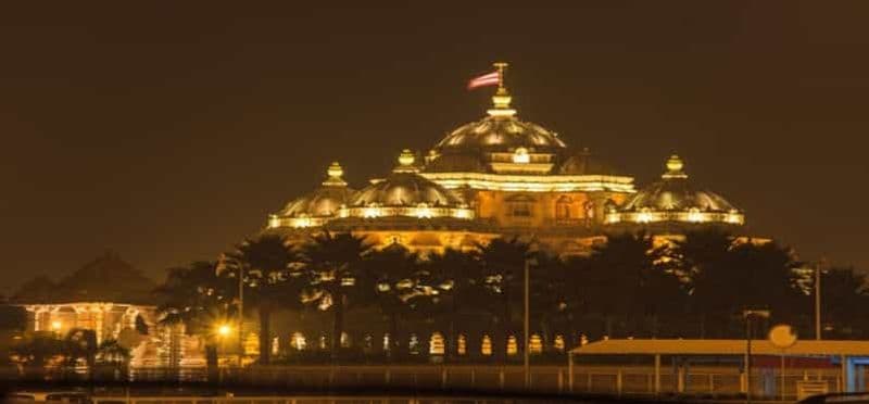 Billet New Delhi : Spectacle de lumière au temple Akshardham avec options personnalisées