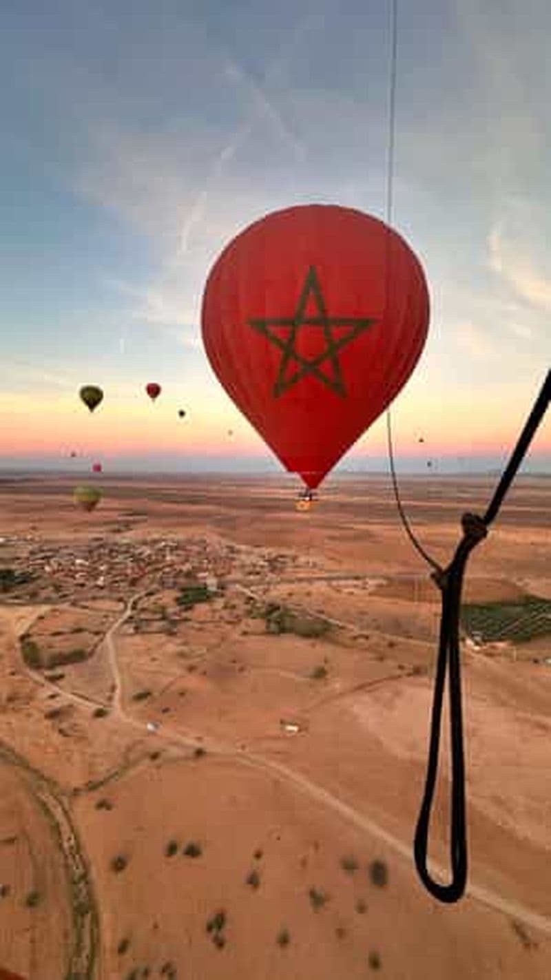 Vol en montgolfière à Marrakech avec buffet de petit-déjeuner marocain