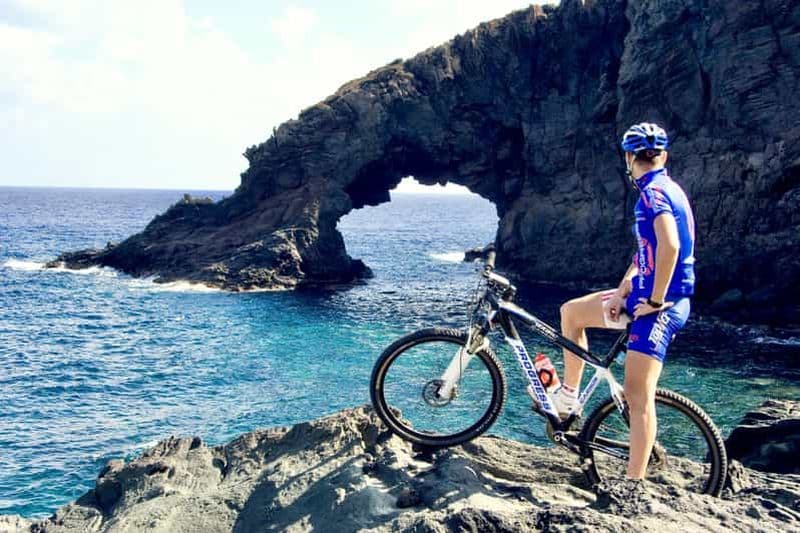 Billet Pantelleria : Tour en VTT