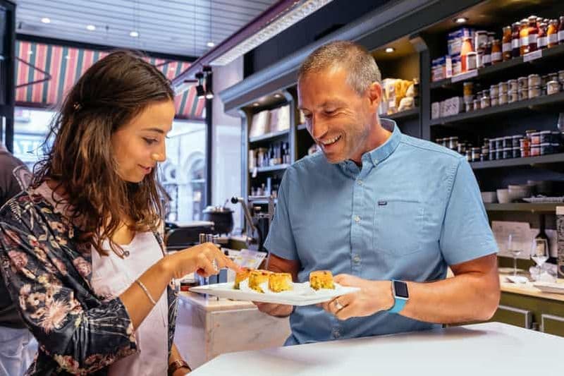 Billet Bruges : Visite culinaire privée - 10 dégustations avec des locaux